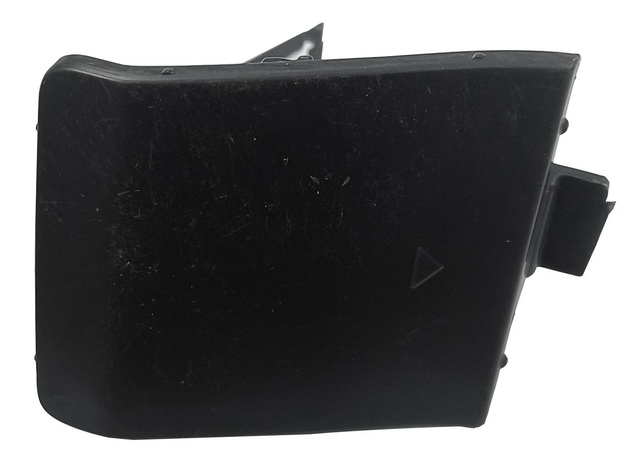 FRONT BUMPER COVER HOOK HOLE